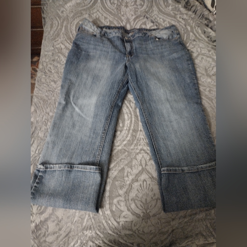 Maurices jeans